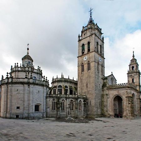 Galerias 16 Viviendas Turisticas Луго Экстерьер фото